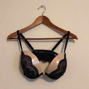 La SENZA Black Lace Strapless Optional Bra  34 DD